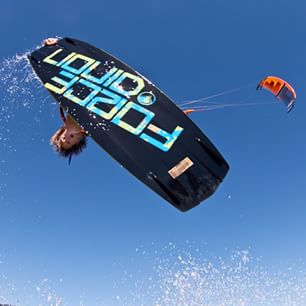  There's a weekend in sight, people. #shazam @brandonscheid @liquidforcekites 