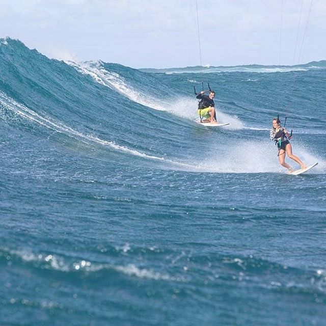 Happy Valentine's Day to all the kite (and non-kite) couples out there! 
Check out our ode to crossing kite lines with love in our winter 2018 issue. Subscribe link in profile. 
Photo 1: 📸 @tobybromwich 
Photo 2: 📸 @hisswaves
Photo 3: 📸 @surfinsemfim 
Photo 4: 📸 @kitejoy_photo 
Photo 5: 📸 @bergeron_vincent