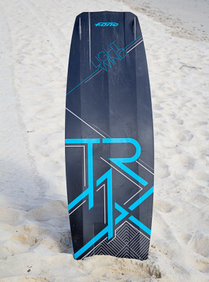 f-one-trax-lw-0356