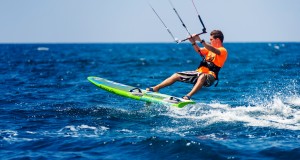 Australia’s Longest Kite Race: Register Now!