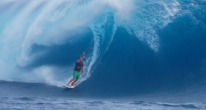 Reo Stevens Rides Teahupoo