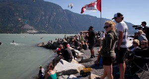 Packed crowd at the 2014 Kite Clash